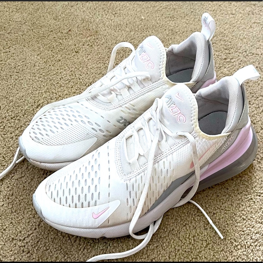 Nike Air Max 270